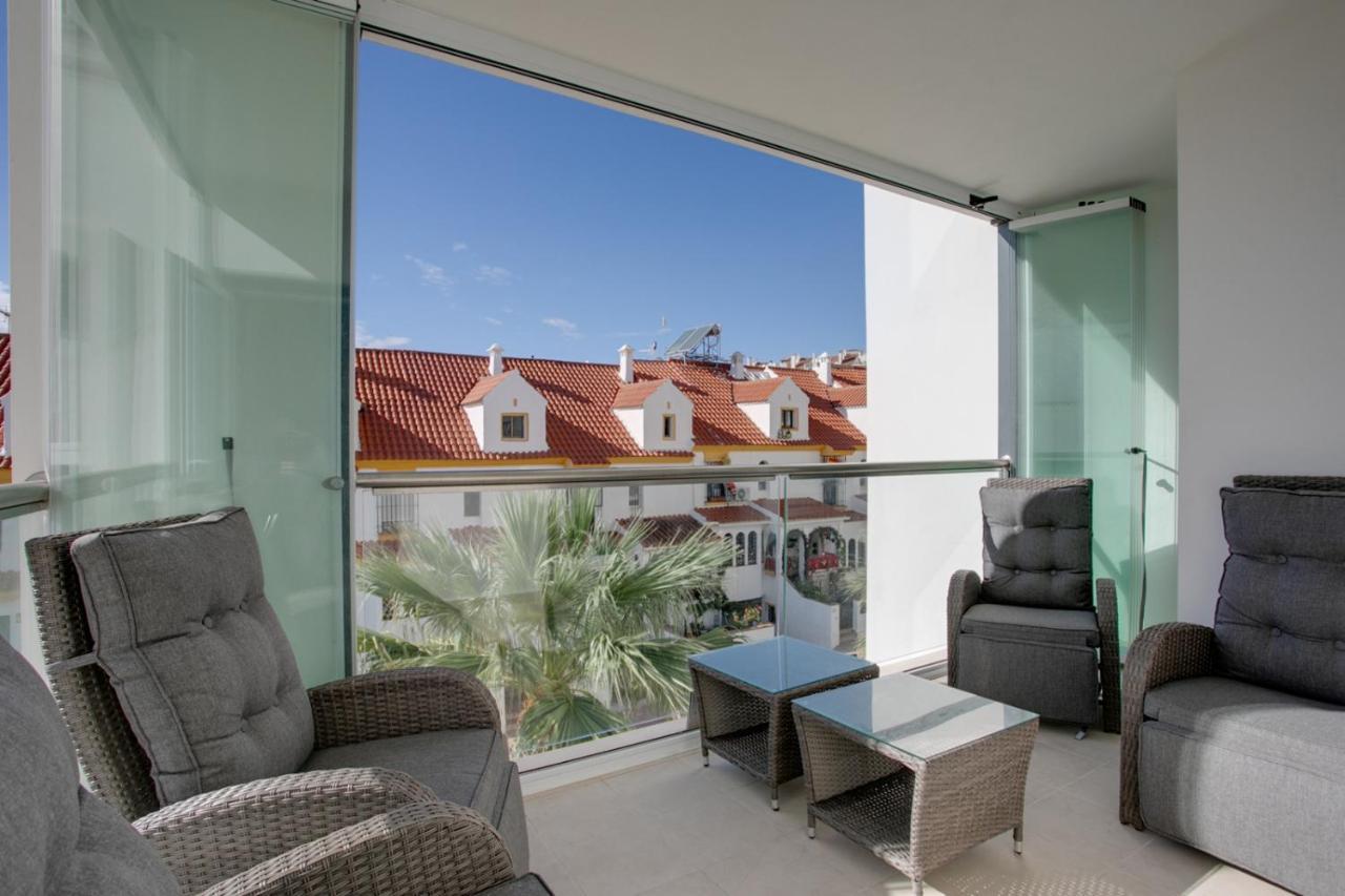شقة Apartamento Simi - Puerto Blanco إِستيبونا المظهر الخارجي الصورة