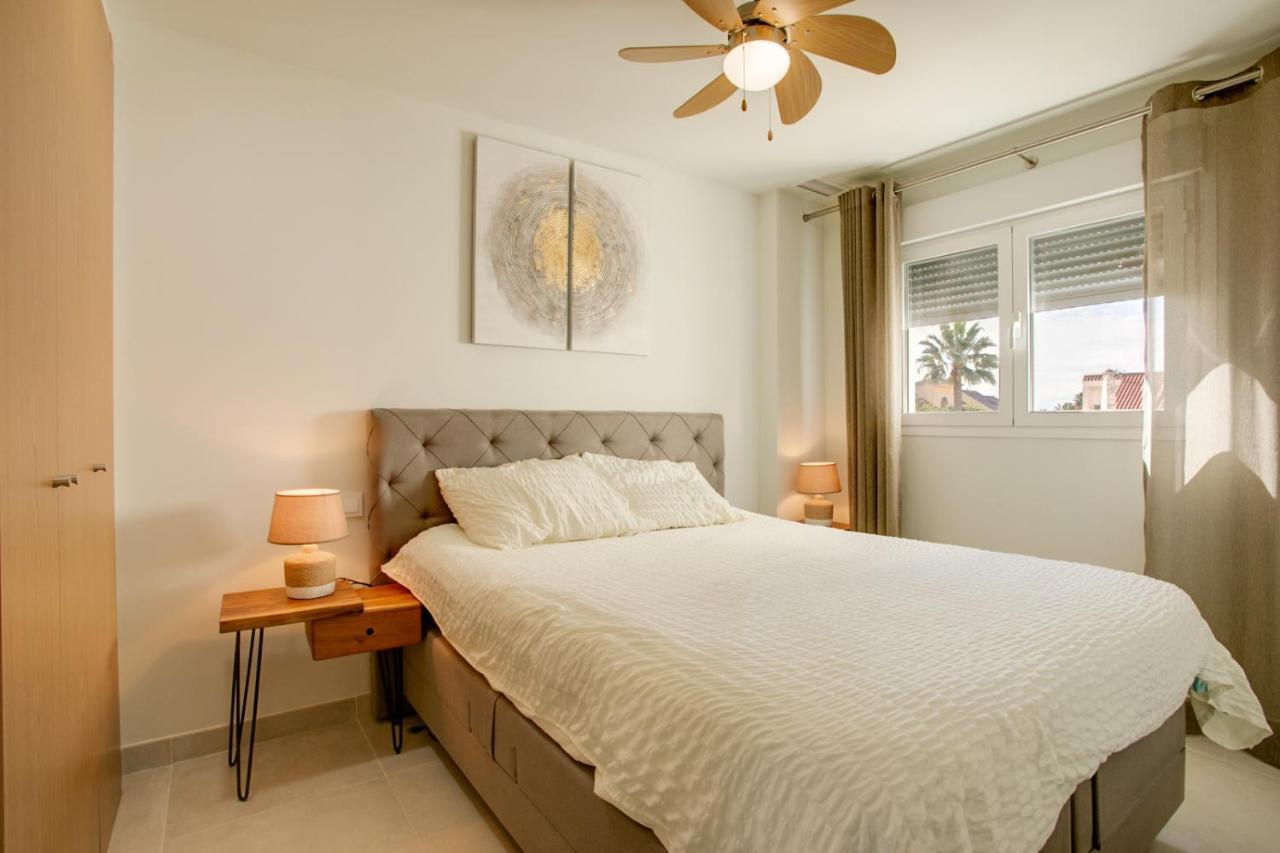 شقة Apartamento Simi - Puerto Blanco إِستيبونا المظهر الخارجي الصورة